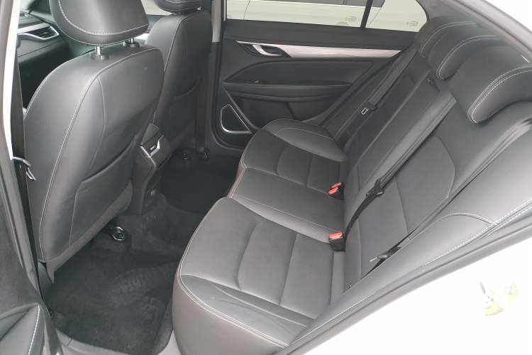 Used Geely Auto Emgrand 2020 1.5L CVT Upward Version Left Rear Seat