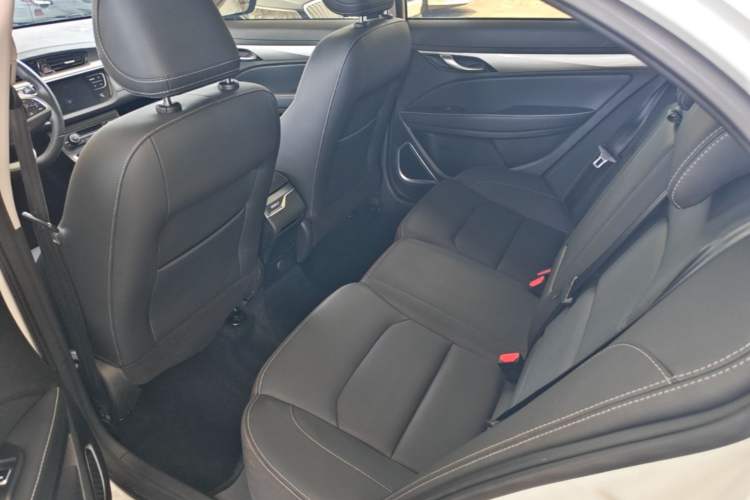 Used Geely Auto Emgrand 2020 1.5L CVT Upward Version Left Rear Seat