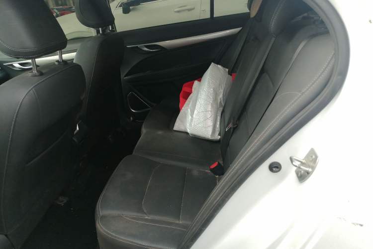 Used Geely Auto Emgrand 2020 1.5L CVT Upward Version Left Rear Seat