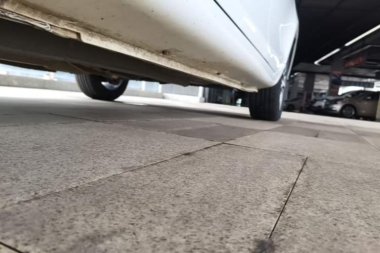 Used Geely Auto Emgrand 2020 1.5L CVT Upward Version Left Side Sill