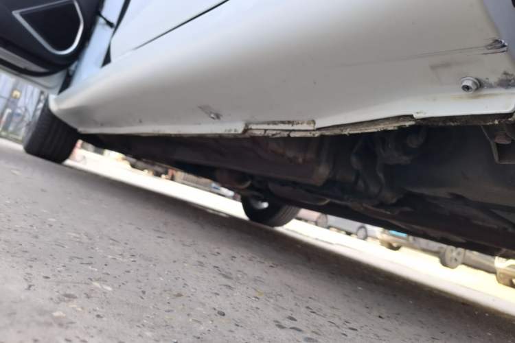 Used Geely Auto Emgrand 2020 1.5L CVT Upward Version Left Side Sill