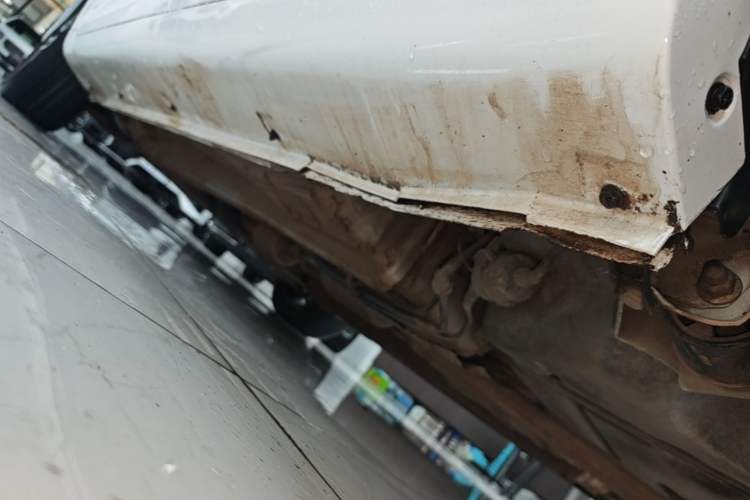 Used Geely Auto Emgrand 2020 1.5L CVT Upward Version Left Side Sill