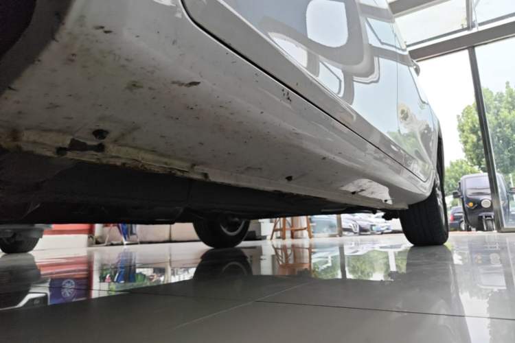 Used Geely Auto Emgrand 2020 1.5L CVT Comfort Model Left Side Sill