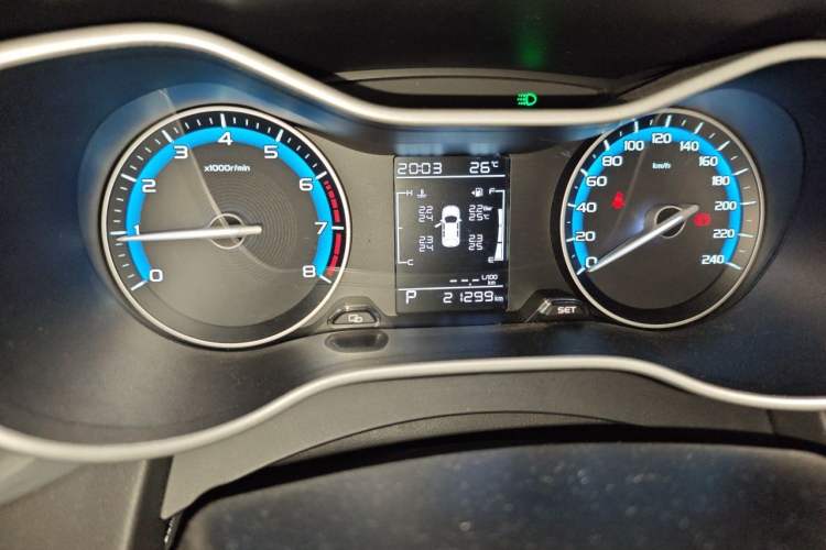 Used Geely Auto Emgrand 2020 1.5L CVT Luxury Model Odometer Close Up