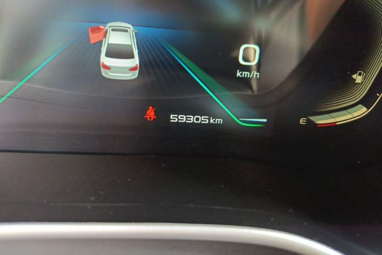 Used Geely Auto Emgrand 2020 1.5L CVT Upward Version Odometer Close Up