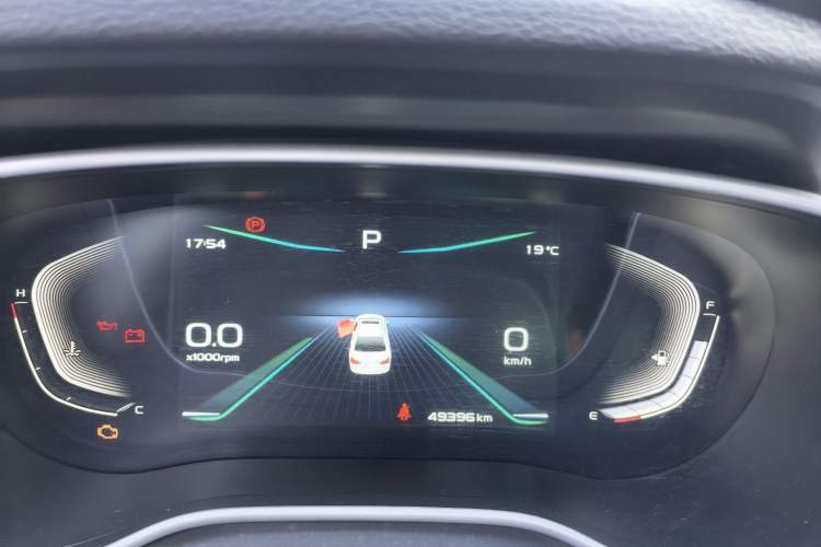 Used Geely Auto Emgrand 2020 1.5L CVT Upward Version Odometer Close Up