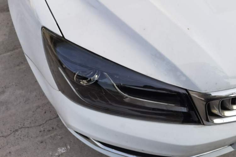 Used Geely Auto Emgrand 2020 1.5L CVT Luxury Model Right Front Headlight