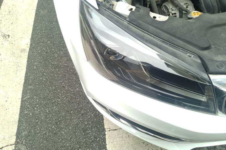 Used Geely Auto Emgrand 2020 1.5L CVT Luxury Model Right Front Headlight