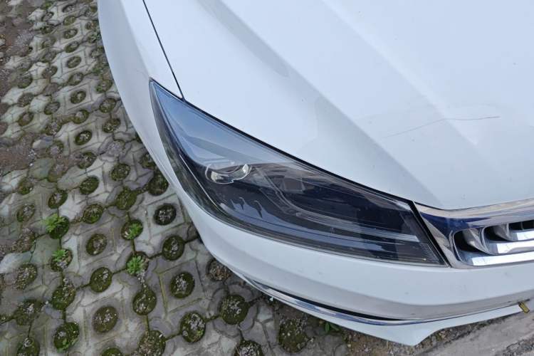 Used Geely Auto Emgrand 2020 1.5L Manual Luxury Model Right Front Headlight