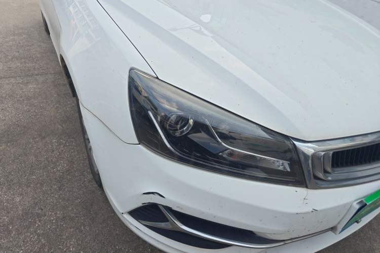 Used Geely Auto Emgrand 2020 1.5L CVT Comfort Model Right Front Headlight