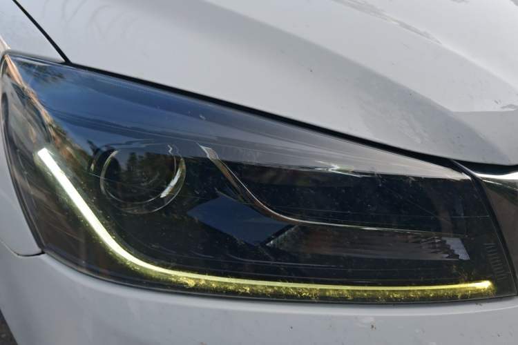 Used Geely Auto Emgrand 2020 1.5L CVT Luxury Model Right Front Headlight