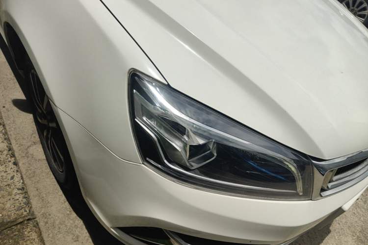 Used Geely Auto Emgrand 2020 1.5L Manual Upward Edition Right Front Headlight