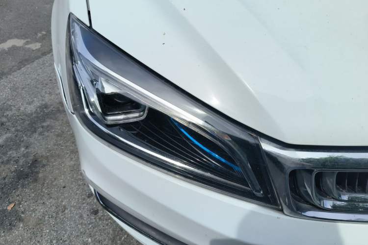 Used Geely Auto Emgrand 2020 1.5L Manual Upward Edition Right Front Headlight