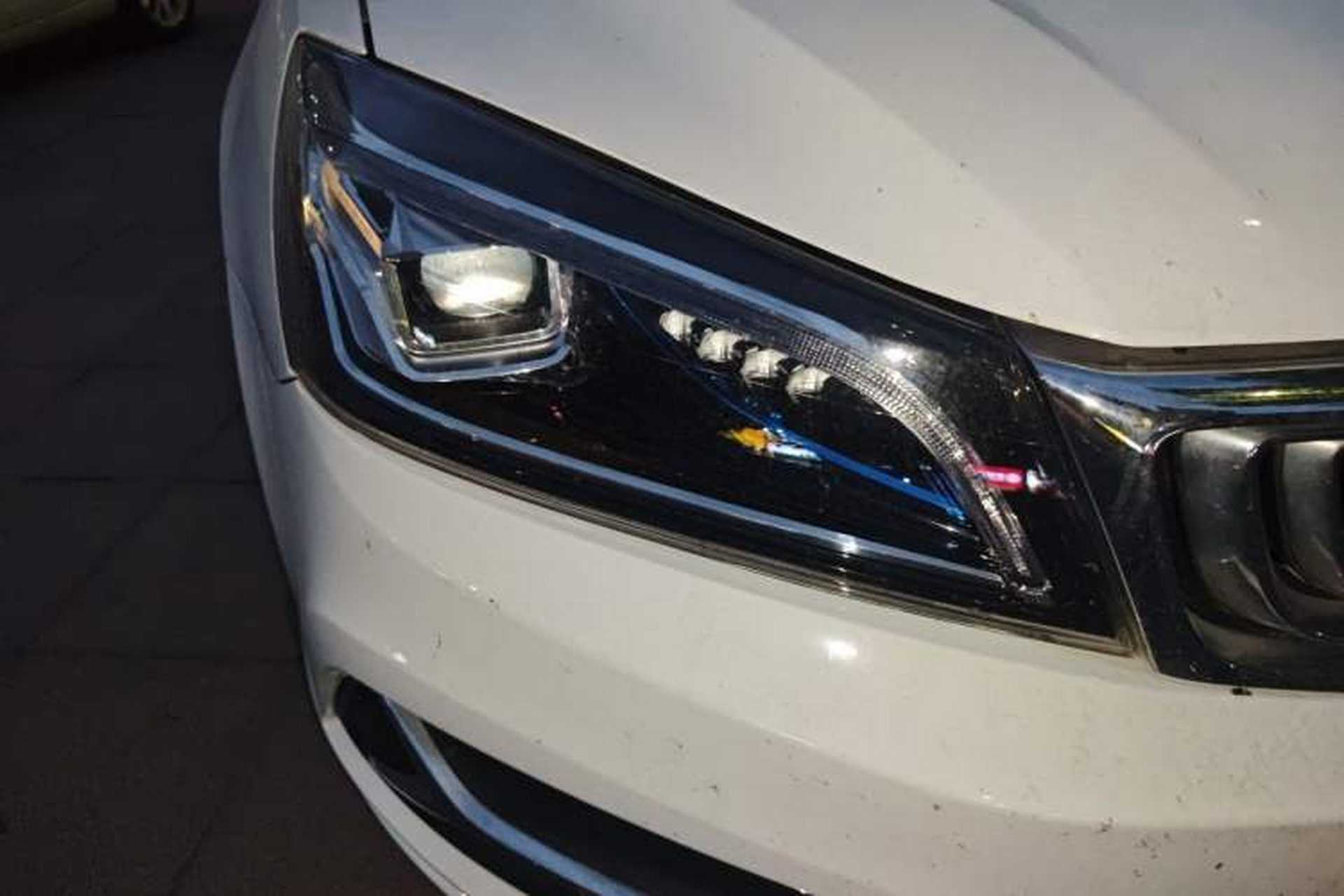 Used Geely Auto Emgrand 2020 1.5L CVT Upward Version Right Front Headlight