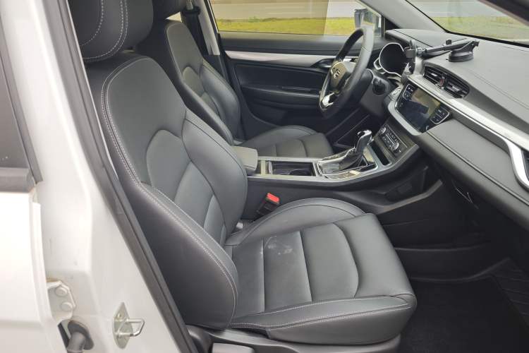 Used Geely Auto Emgrand 2020 1.5L CVT Luxury Model Right Front Seat