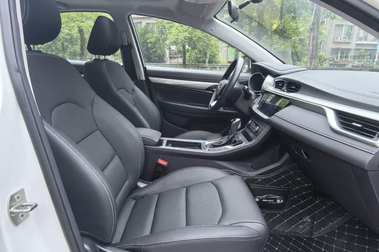 Used Geely Auto Emgrand 2020 1.5L CVT Luxury Model Right Front Seat