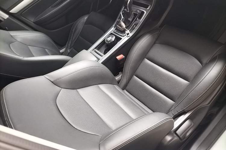Used Geely Auto Emgrand 2020 1.5L CVT Luxury Model Right Front Seat