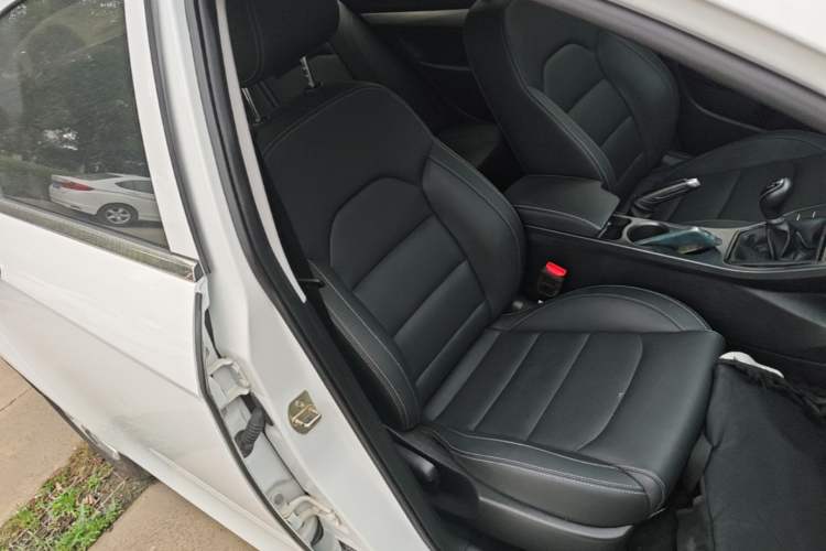 Used Geely Auto Emgrand 2020 1.5L Manual Comfort Version Right Front Seat