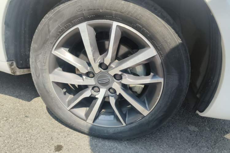 Used Geely Auto Emgrand 2020 1.5L CVT Upward Version Right Front Wheel Hub