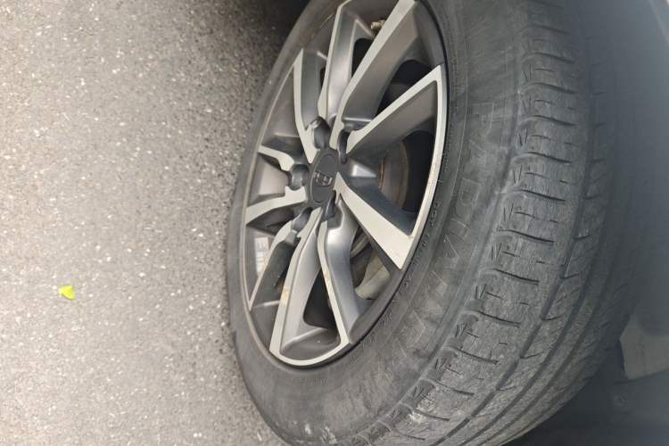 Used Geely Auto Emgrand 2020 1.5L CVT Upward Version Right Front Wheel Hub