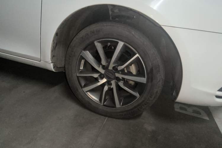 Used Geely Auto Emgrand 2020 1.5L CVT Upward Version Right Front Wheel Hub