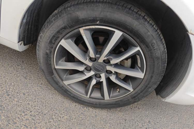 Used Geely Auto Emgrand 2020 1.5L CVT Upward Version Right Front Wheel Hub