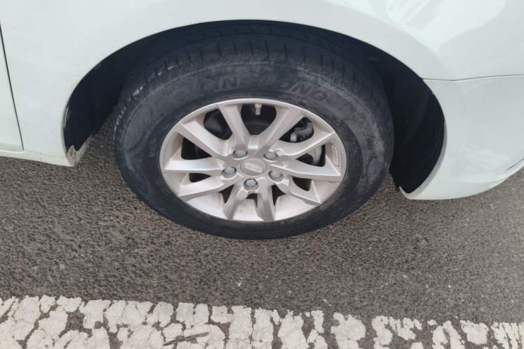 Used Geely Auto Emgrand 2020 1.5L CVT Luxury Model Right Front Wheel Hub