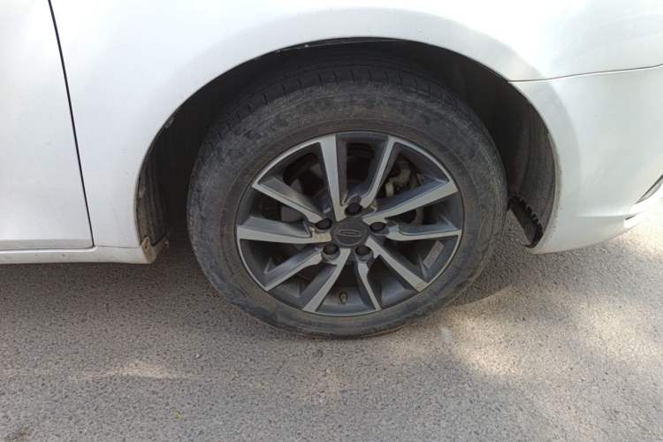 Used Geely Auto Emgrand 2020 1.5L CVT Upward Version Right Front Wheel Hub