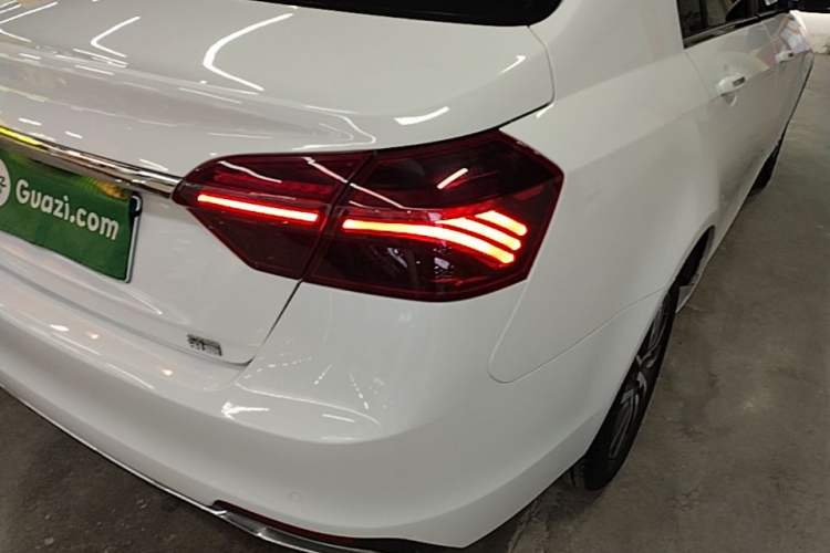 Used Geely Auto Emgrand 2020 1.5L CVT Upward Version Right Rear Taillight