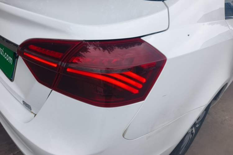 Used Geely Auto Emgrand 2020 1.5L CVT Upward Version Right Rear Taillight