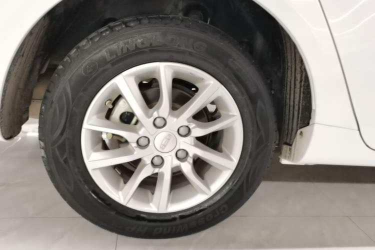 Used Geely Auto Emgrand 2020 1.5L CVT Luxury Model Right Rear Wheel Hub