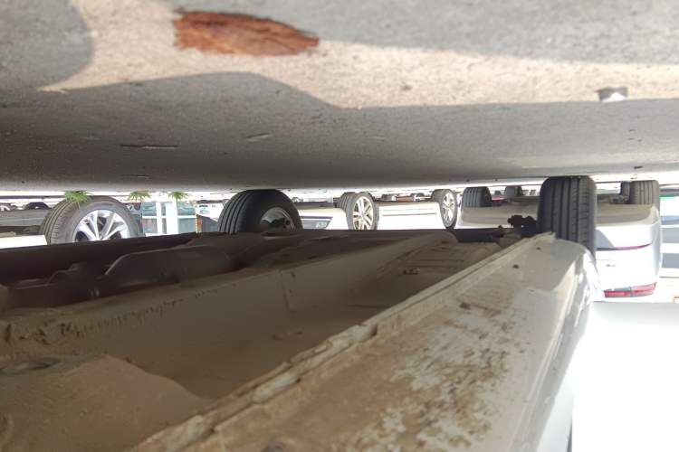 Used Geely Auto Emgrand 2020 1.5L Manual Luxury Model Right Side Sill