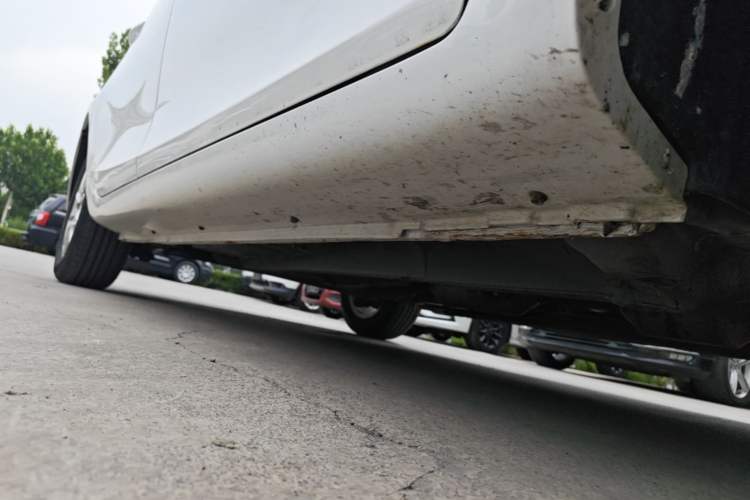 Used Geely Auto Emgrand 2020 1.5L CVT Comfort Model Right Side Sill