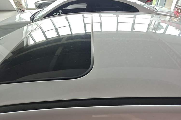 Used Geely Auto Emgrand 2020 1.5L CVT Upward Version Roof