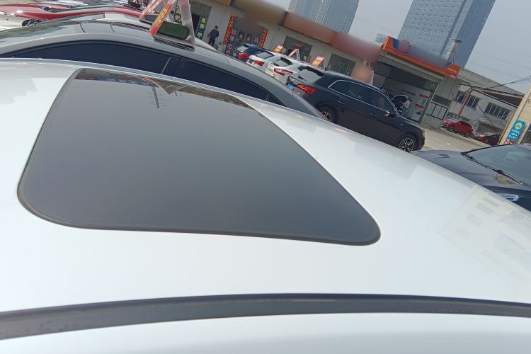 Used Geely Auto Emgrand 2020 1.5L Manual Luxury Model Roof