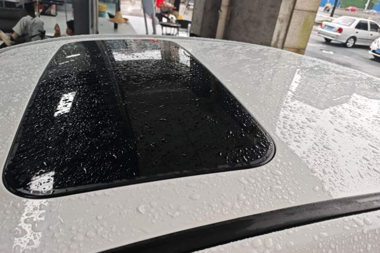 Used Geely Auto Emgrand 2020 1.5L CVT Upward Version Roof