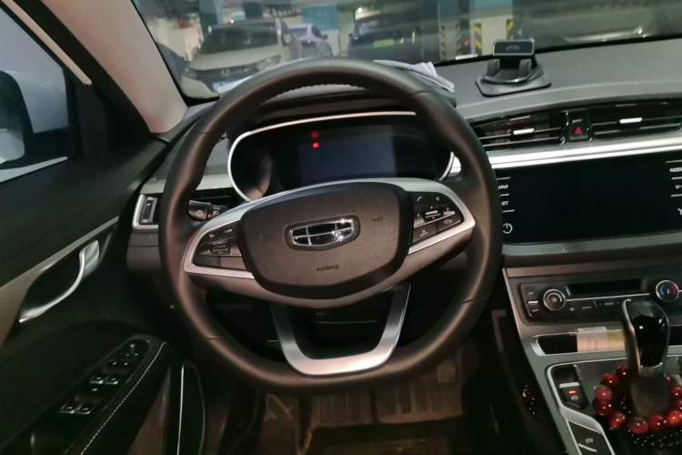 Used Geely Auto Emgrand 2020 1.5L CVT Upward Version Steering Wheel