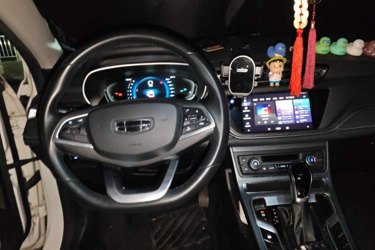Used Geely Auto Emgrand 2020 1.5L CVT Upward Version Steering Wheel