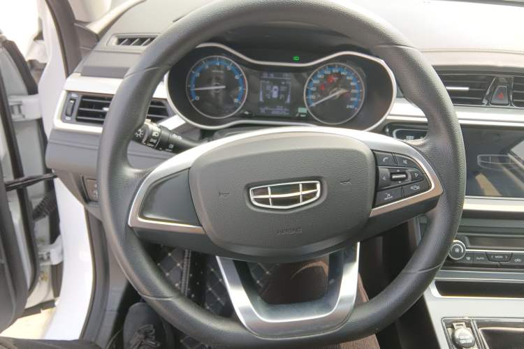 Used Geely Auto Emgrand 2020 1.5L Manual Luxury Model Steering Wheel