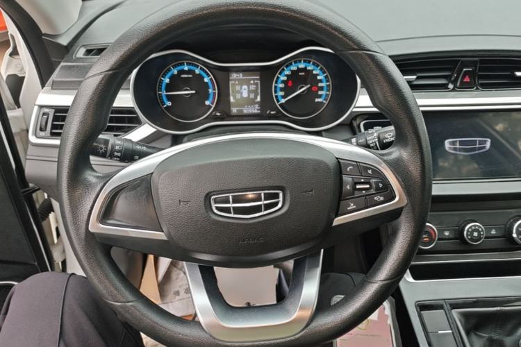 Used Geely Auto Emgrand 2020 1.5L Manual Comfort Version Steering Wheel