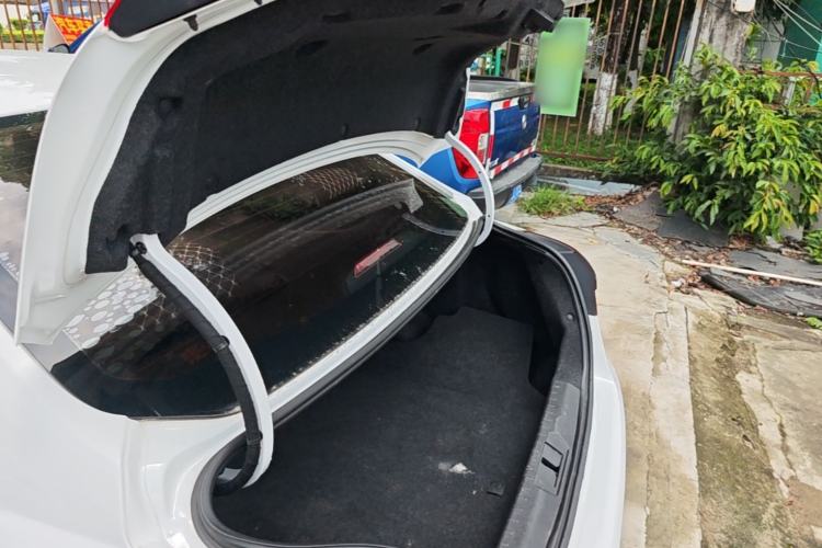 Used Geely Auto Emgrand 2020 1.5L CVT Upward Version Trunk