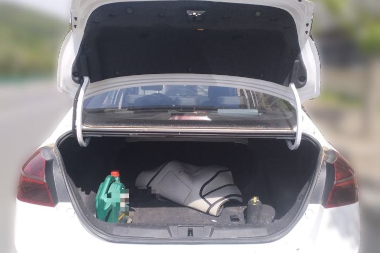 Used Geely Auto Emgrand 2020 1.5L Manual Comfort Version Trunk