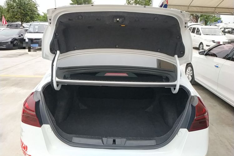Used Geely Auto Emgrand 2020 1.5L CVT Upward Version Trunk