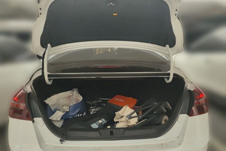 Used Geely Auto Emgrand 2020 1.5L Manual Upward Edition Trunk