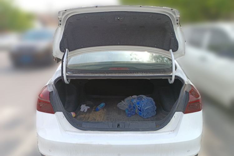 Used Geely Auto Emgrand 2020 1.5L CVT Upward Version Trunk