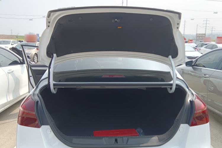 Used Geely Auto Emgrand 2020 1.5L Manual Luxury Model Trunk