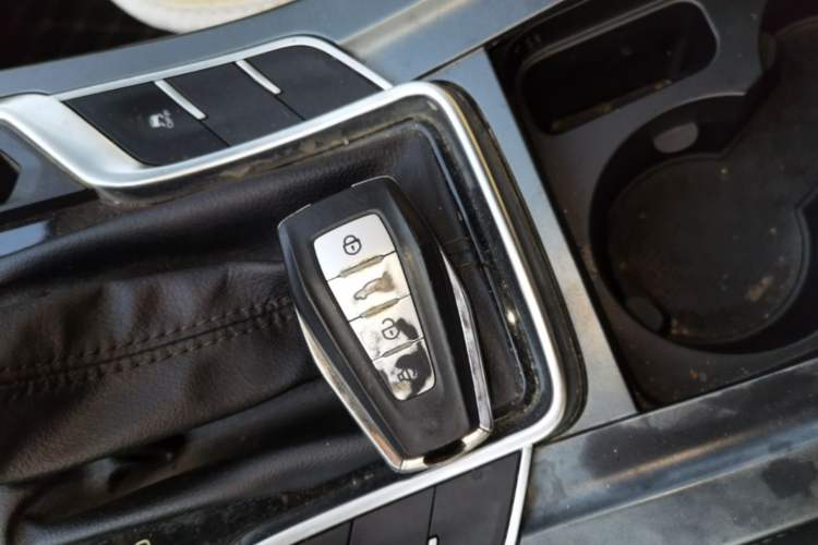 Used Geely Auto Emgrand 2020 1.5L CVT Luxury Model Vehicle Key