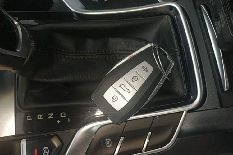 Used Geely Auto Emgrand 2020 1.5L CVT Luxury Model Vehicle Key