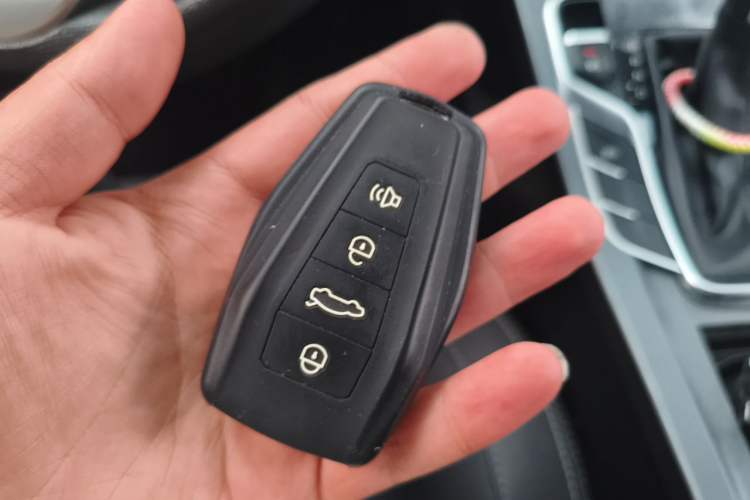 Used Geely Auto Emgrand 2020 1.5L CVT Luxury Model Vehicle Key