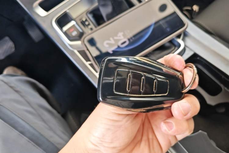 Used Geely Auto Emgrand 2020 1.5L CVT Upward Version Vehicle Key